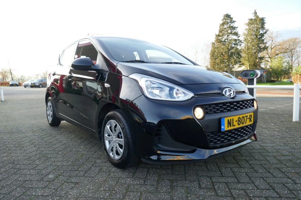 Hoofdafbeelding Hyundai i10