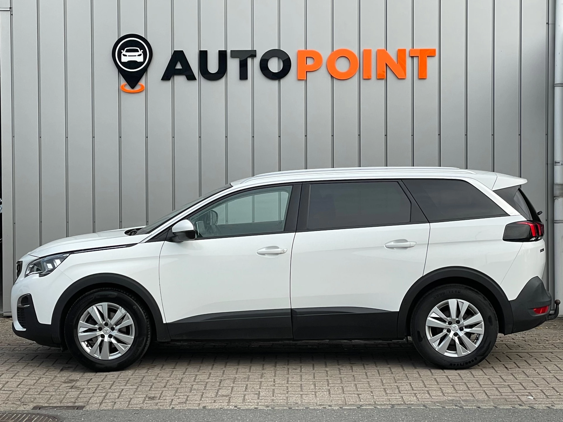 Hoofdafbeelding Peugeot 5008