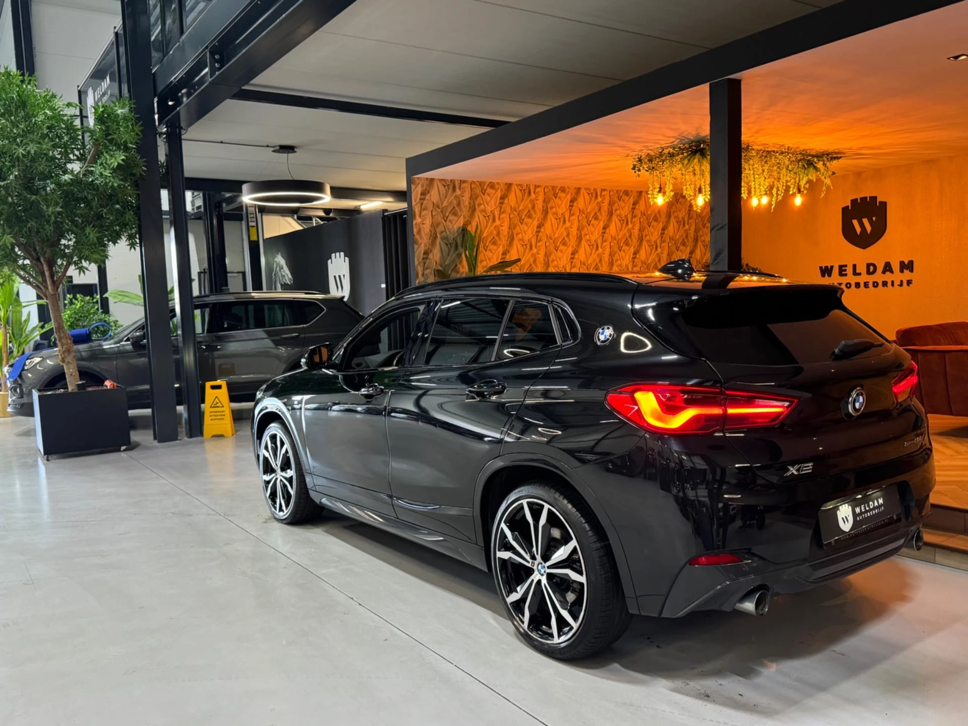 Hoofdafbeelding BMW X2