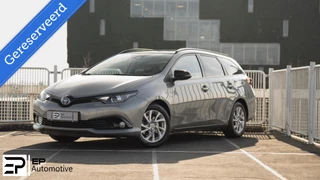 Toyota Auris Touring Sports 1.8 Hybrid Executive BlackPack