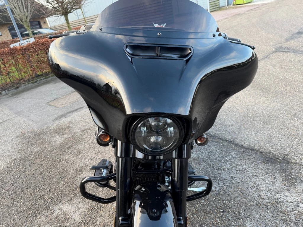 Hoofdafbeelding Harley-Davidson Street Glide
