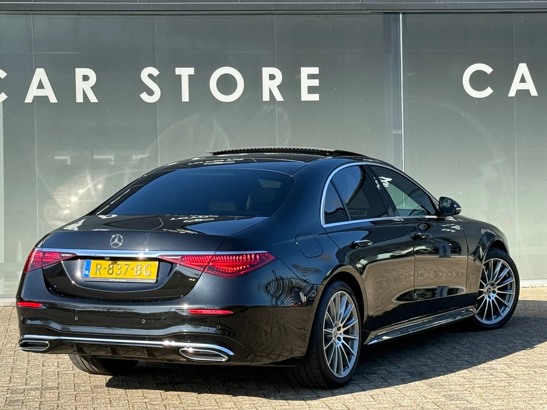 Hoofdafbeelding Mercedes-Benz S-Klasse