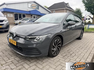 VW Golf 8 Variant 1.0 TSI Life Business luxe uitvoering