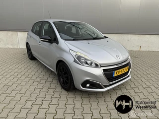 Peugeot 208 1.2 PureTech Blue Lion NAP NAVI Airco