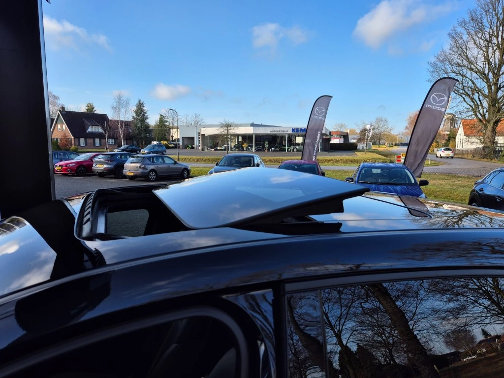 Hoofdafbeelding Mazda CX-60