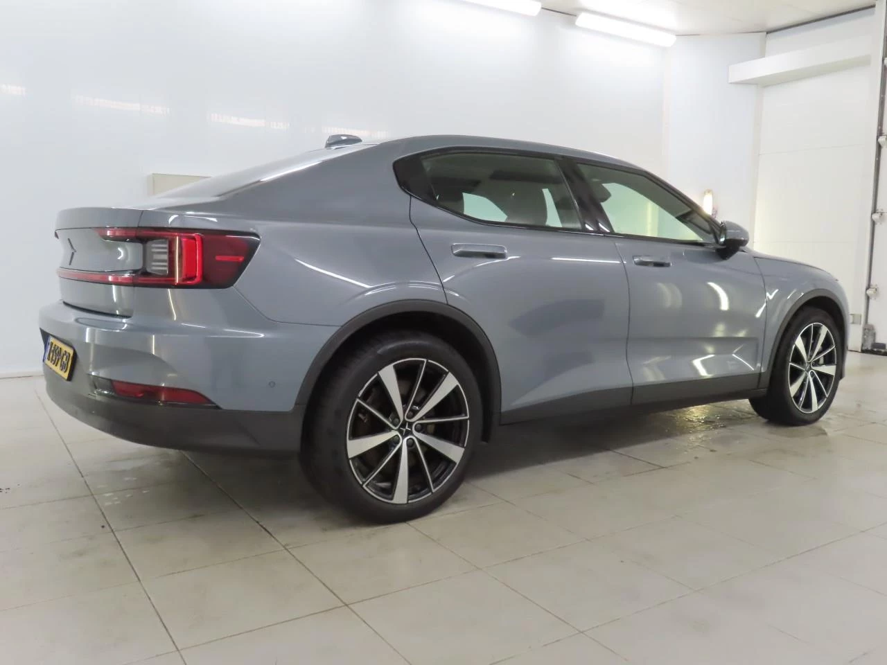 Hoofdafbeelding Polestar 2