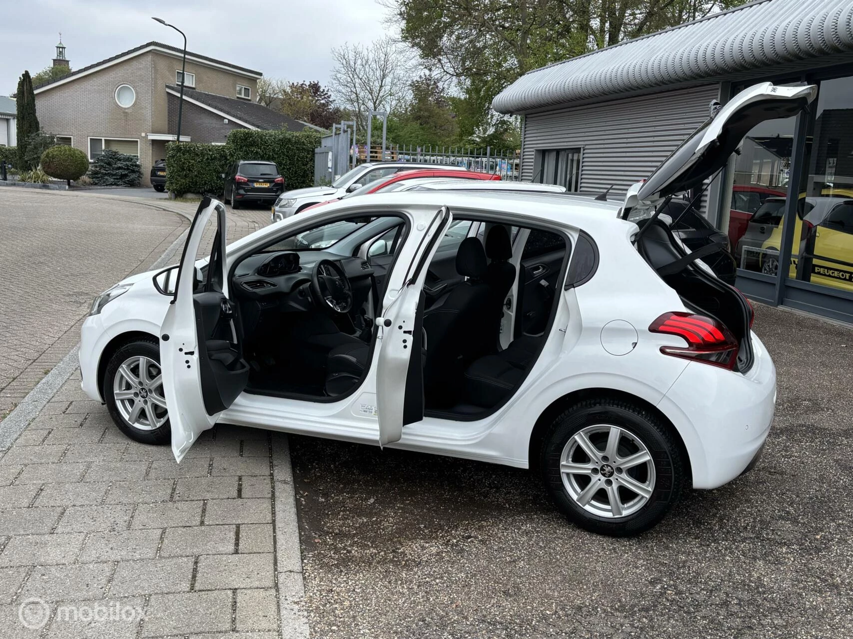 Hoofdafbeelding Peugeot 208