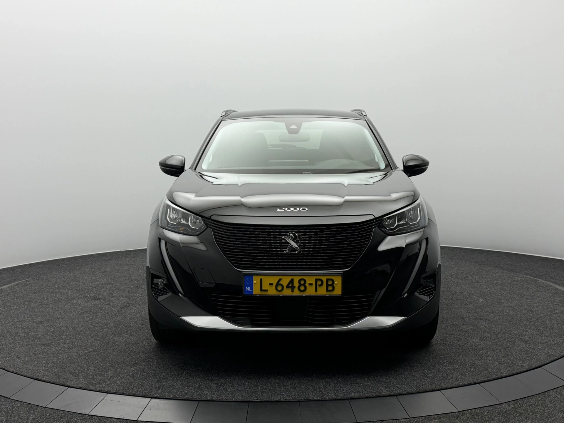 Hoofdafbeelding Peugeot e-2008