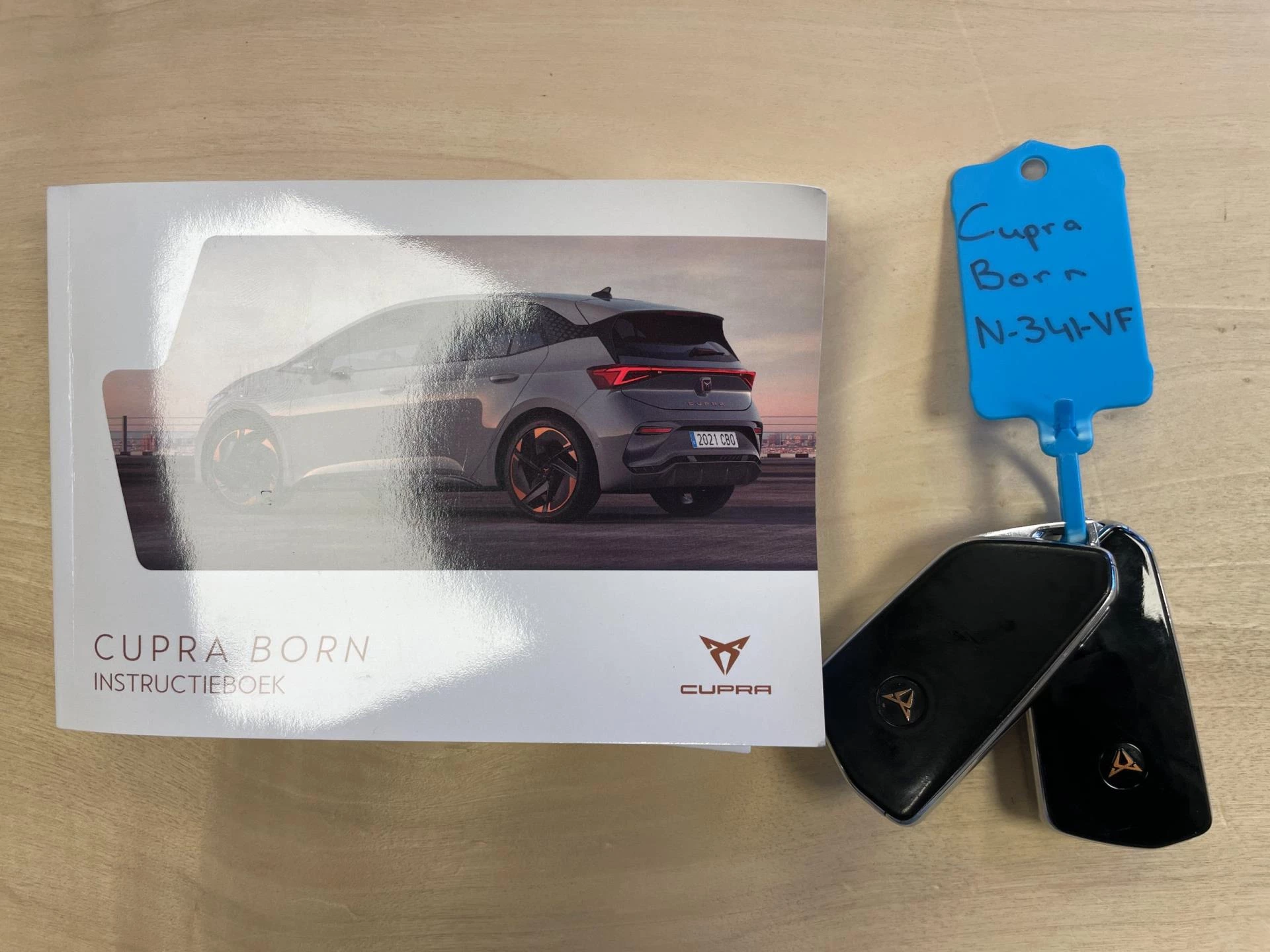 Hoofdafbeelding CUPRA Born