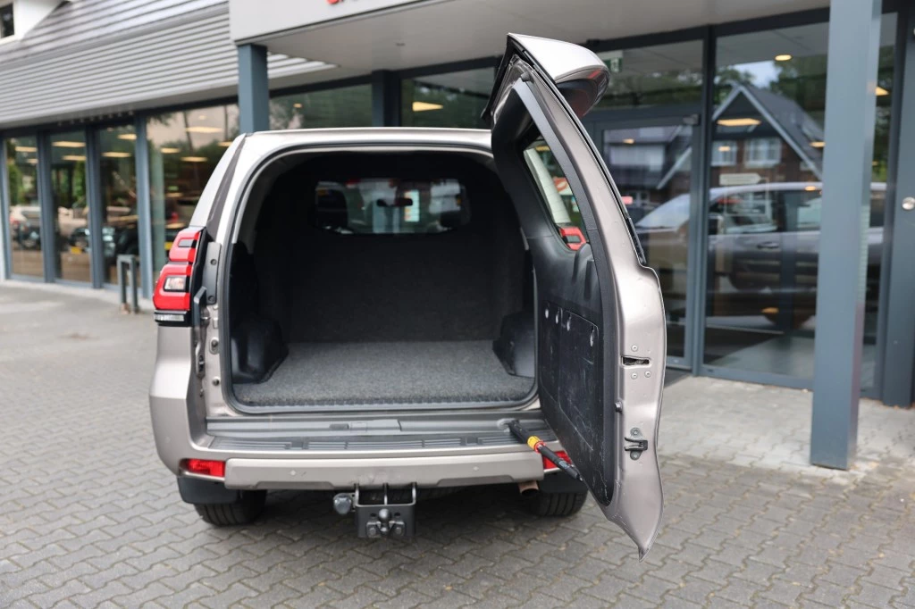 Hoofdafbeelding Toyota Land Cruiser