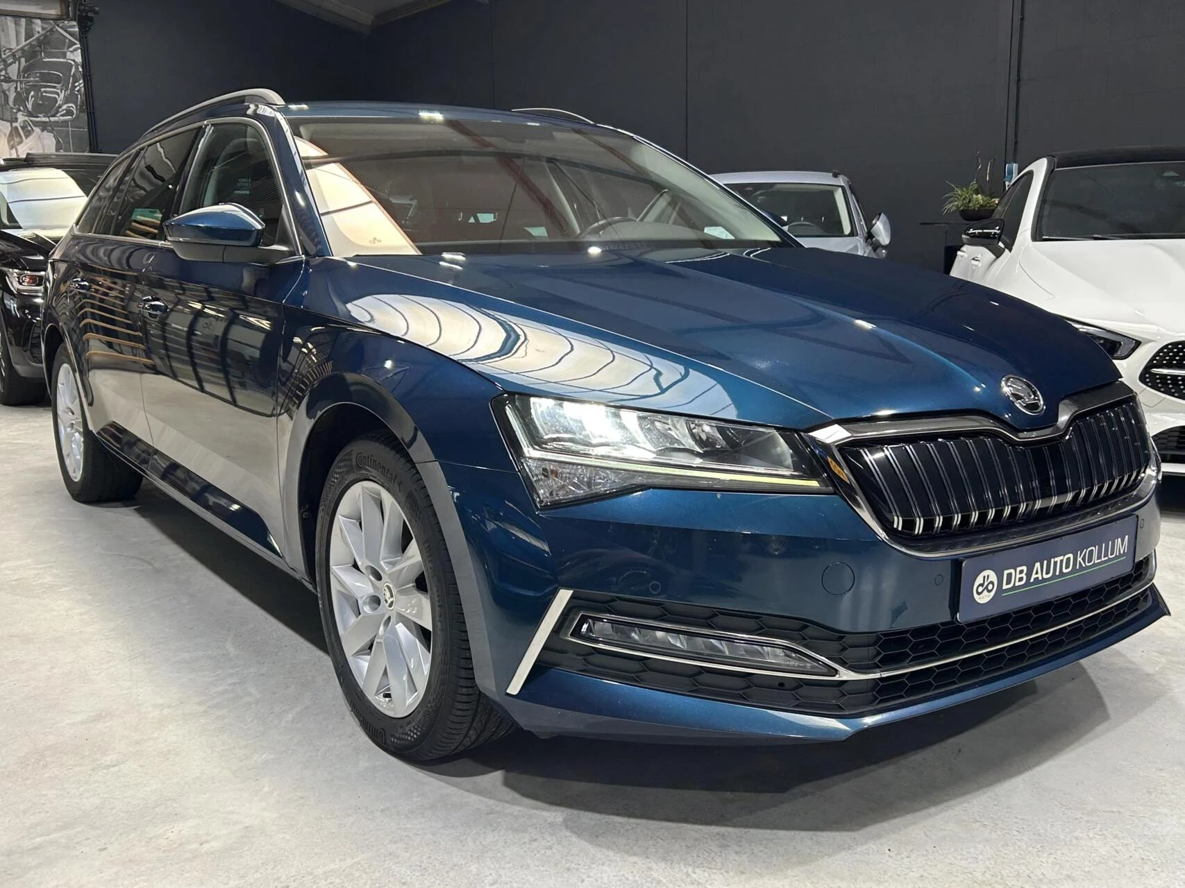 Hoofdafbeelding Škoda Superb