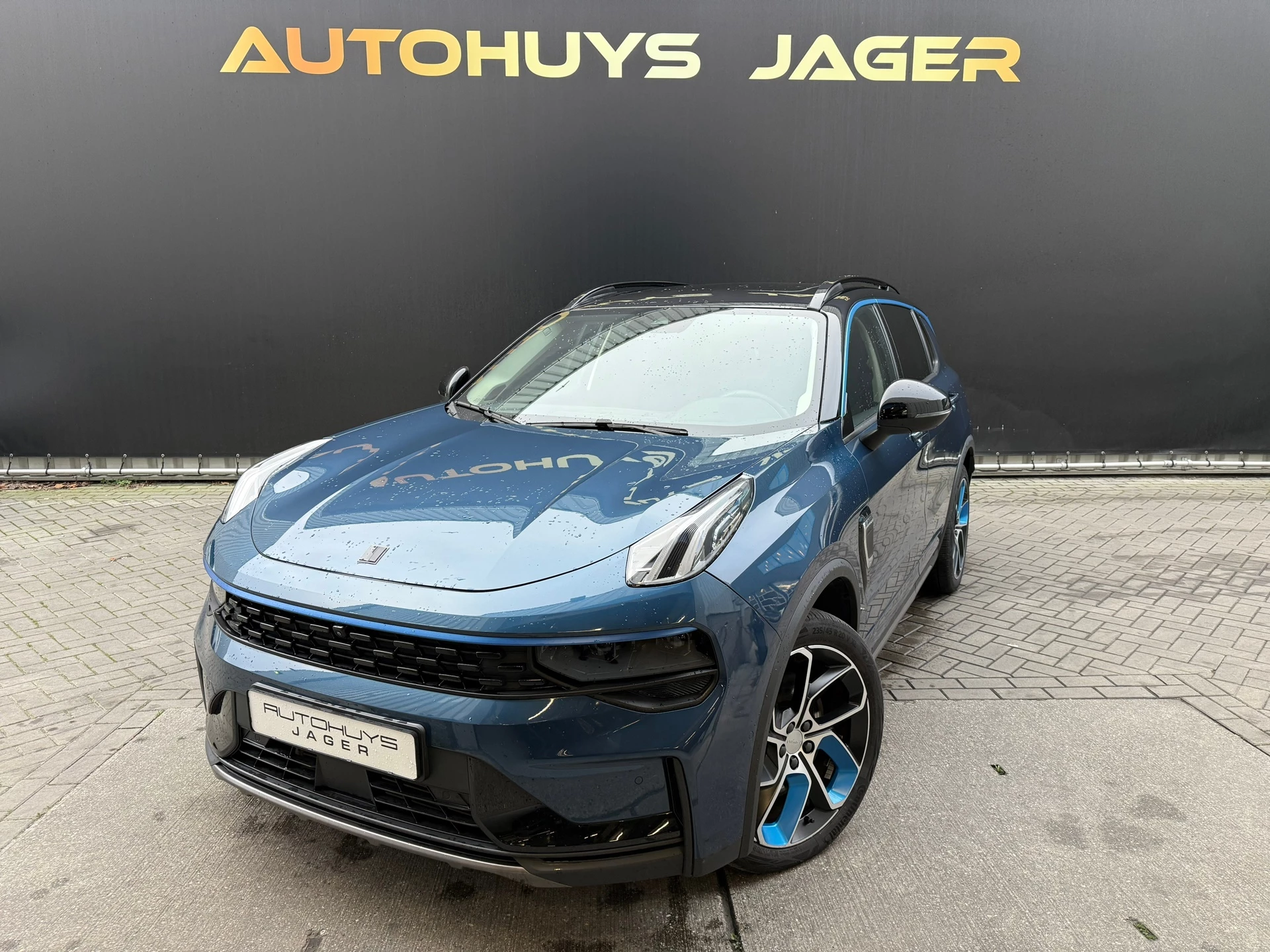 Hoofdafbeelding Lynk & Co 01