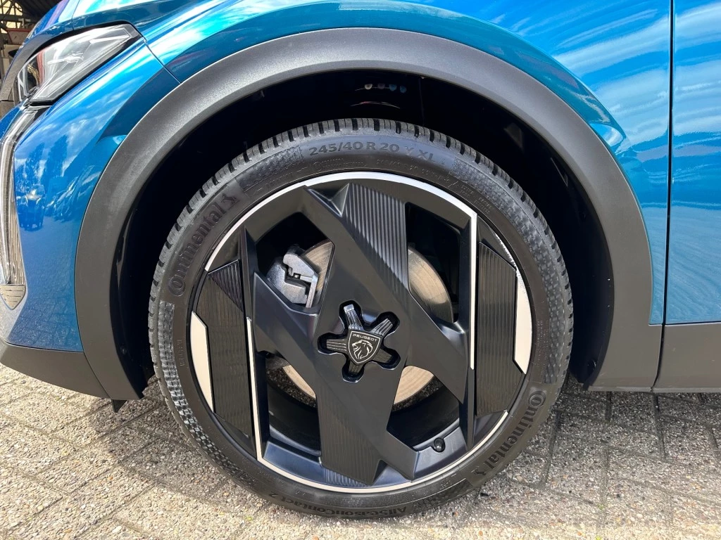 Hoofdafbeelding Peugeot 408