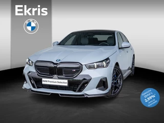Hoofdafbeelding BMW i5 BMW i5 Sedan eDrive40 | M Sportpakket | M Performance | Verwarmd Stuurwiel | Adaptief Onderstel | Comfort Access | Iconic Glow | Panoramadak | Parking Assistant Professional | M Sport exterieurpakket