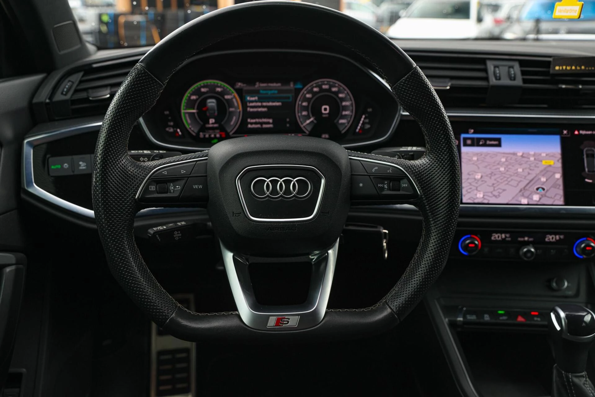 Hoofdafbeelding Audi Q3