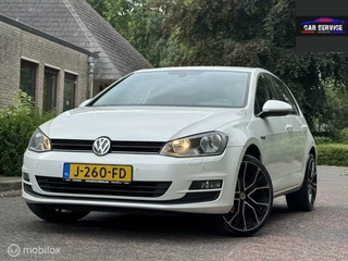 Volkswagen Golf 1.2 TSI Trend/CUP EIDITON/PDC/LMV