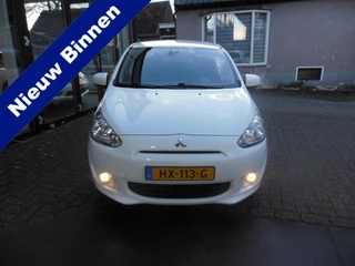 Hoofdafbeelding Mitsubishi Space Star Mitsubishi Space Star 1.0 Bright Staat in De Krim