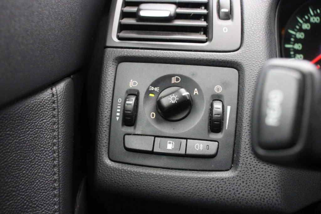 Hoofdafbeelding Volvo V50