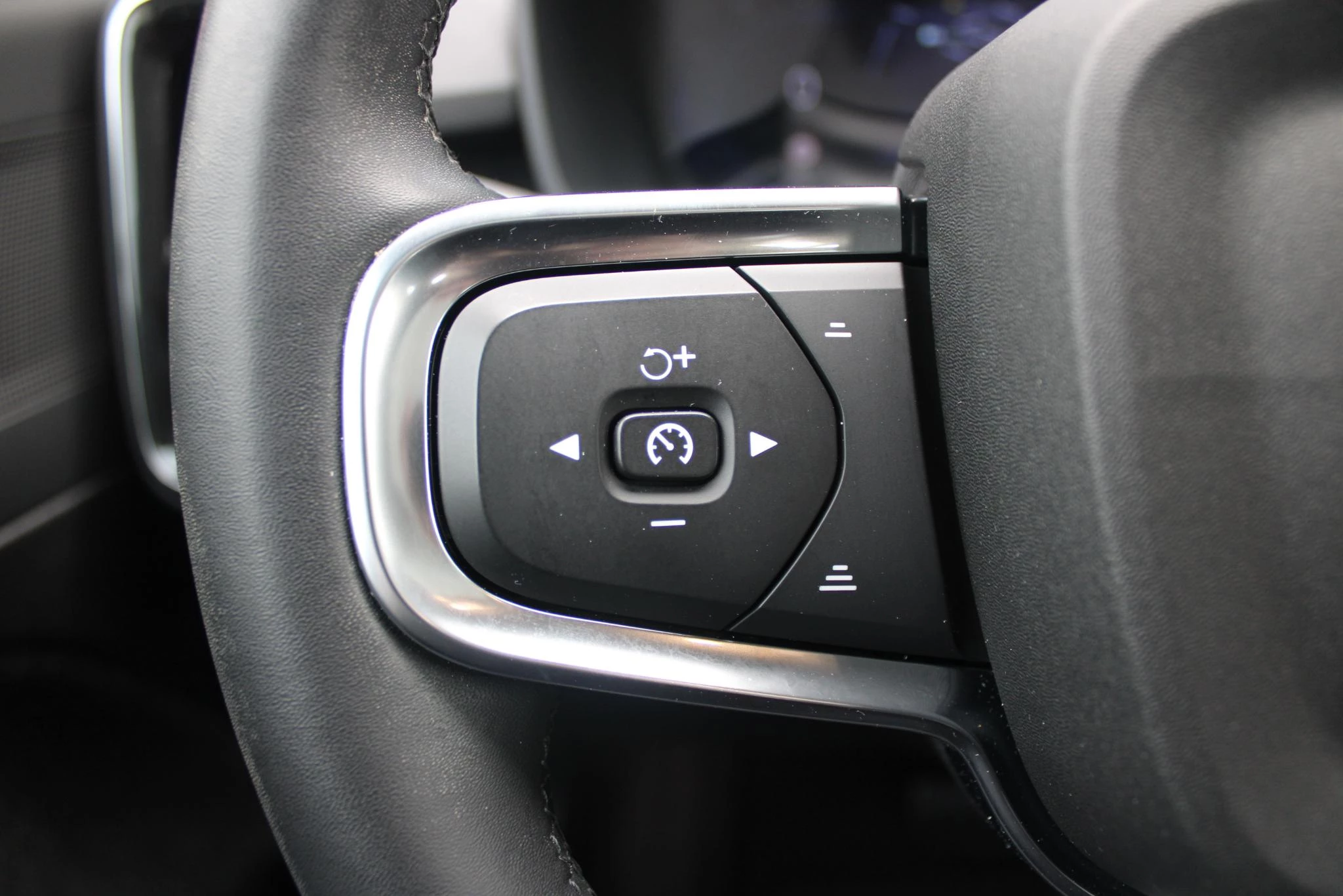 Hoofdafbeelding Volvo C40