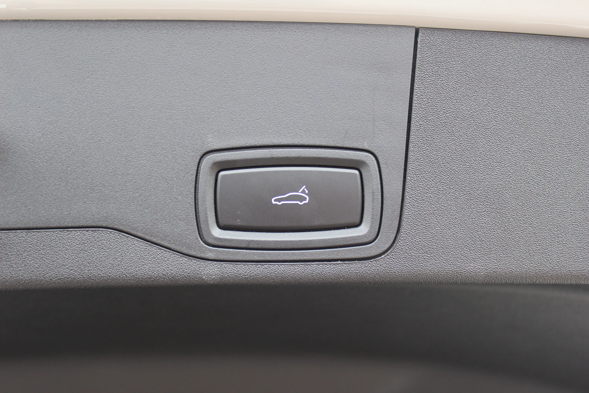 Hoofdafbeelding Porsche Taycan