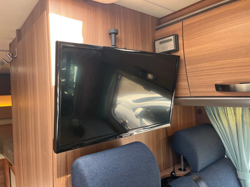 Hoofdafbeelding Weinsberg Caracompact R57 Carplay Ac Cruise