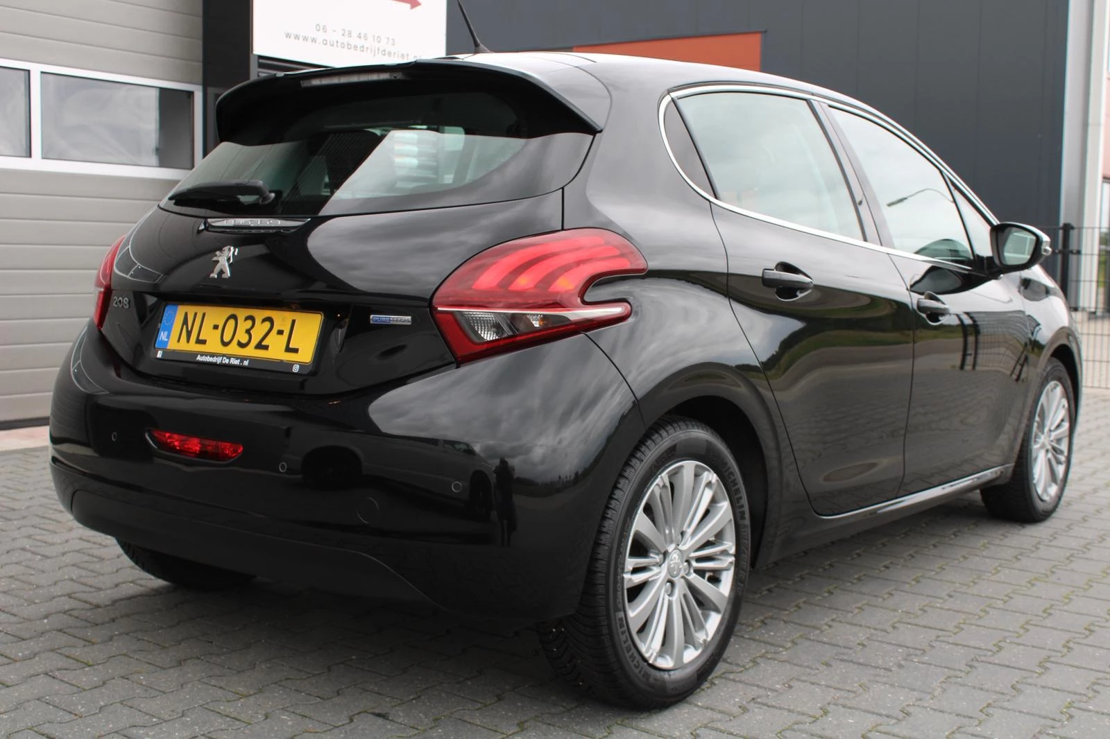 Hoofdafbeelding Peugeot 208