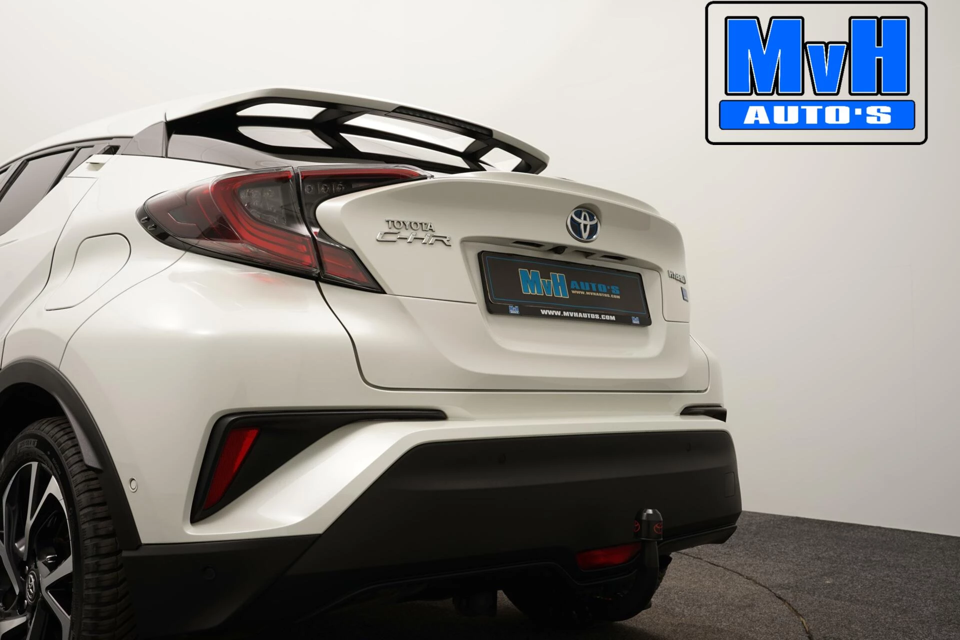 Hoofdafbeelding Toyota C-HR