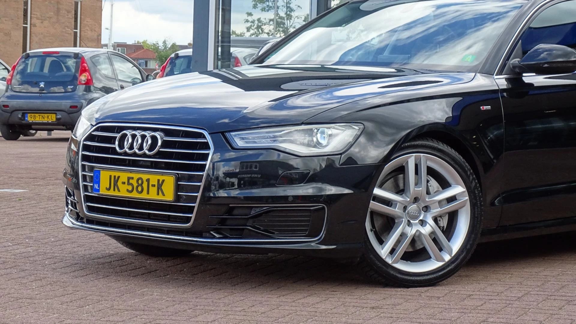 Hoofdafbeelding Audi A6