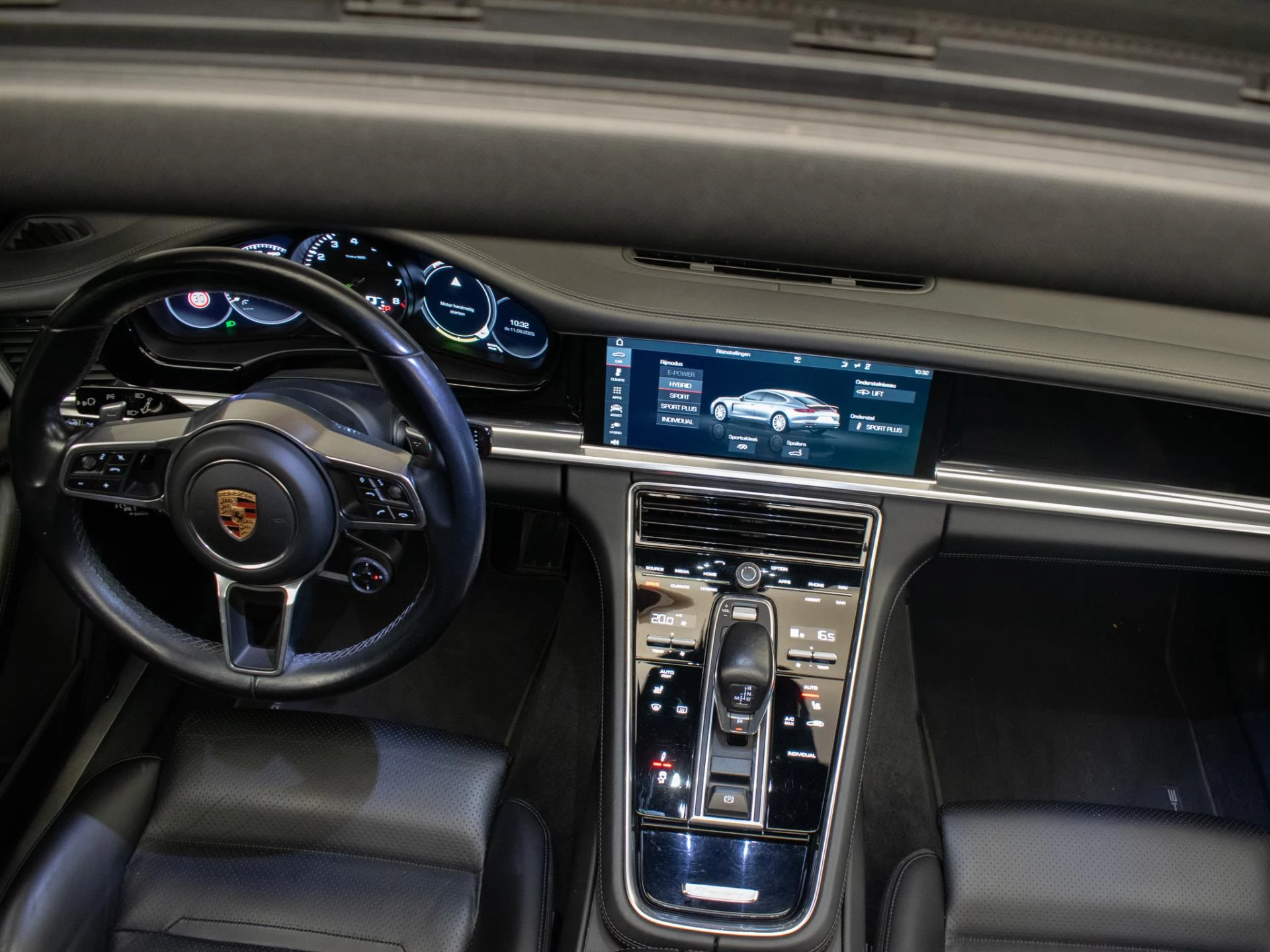 Hoofdafbeelding Porsche Panamera