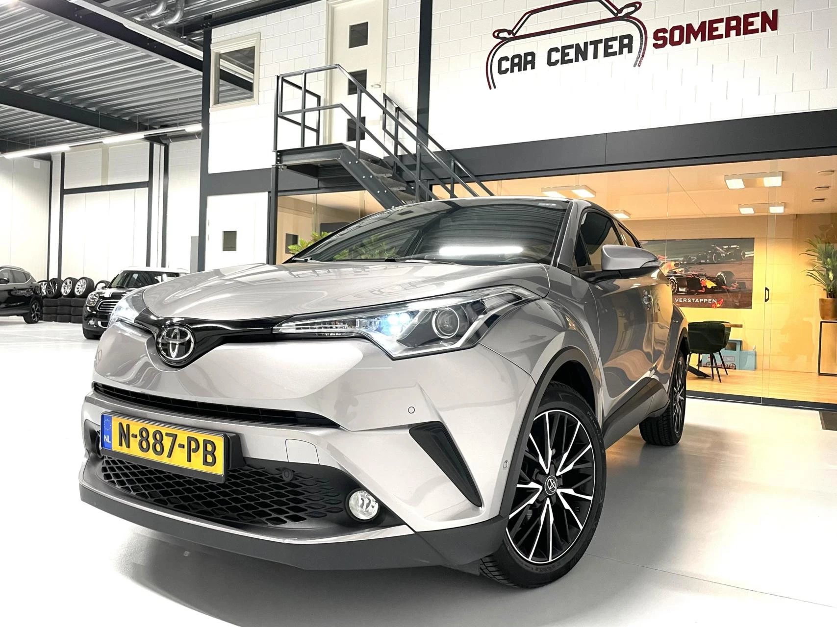 Hoofdafbeelding Toyota C-HR