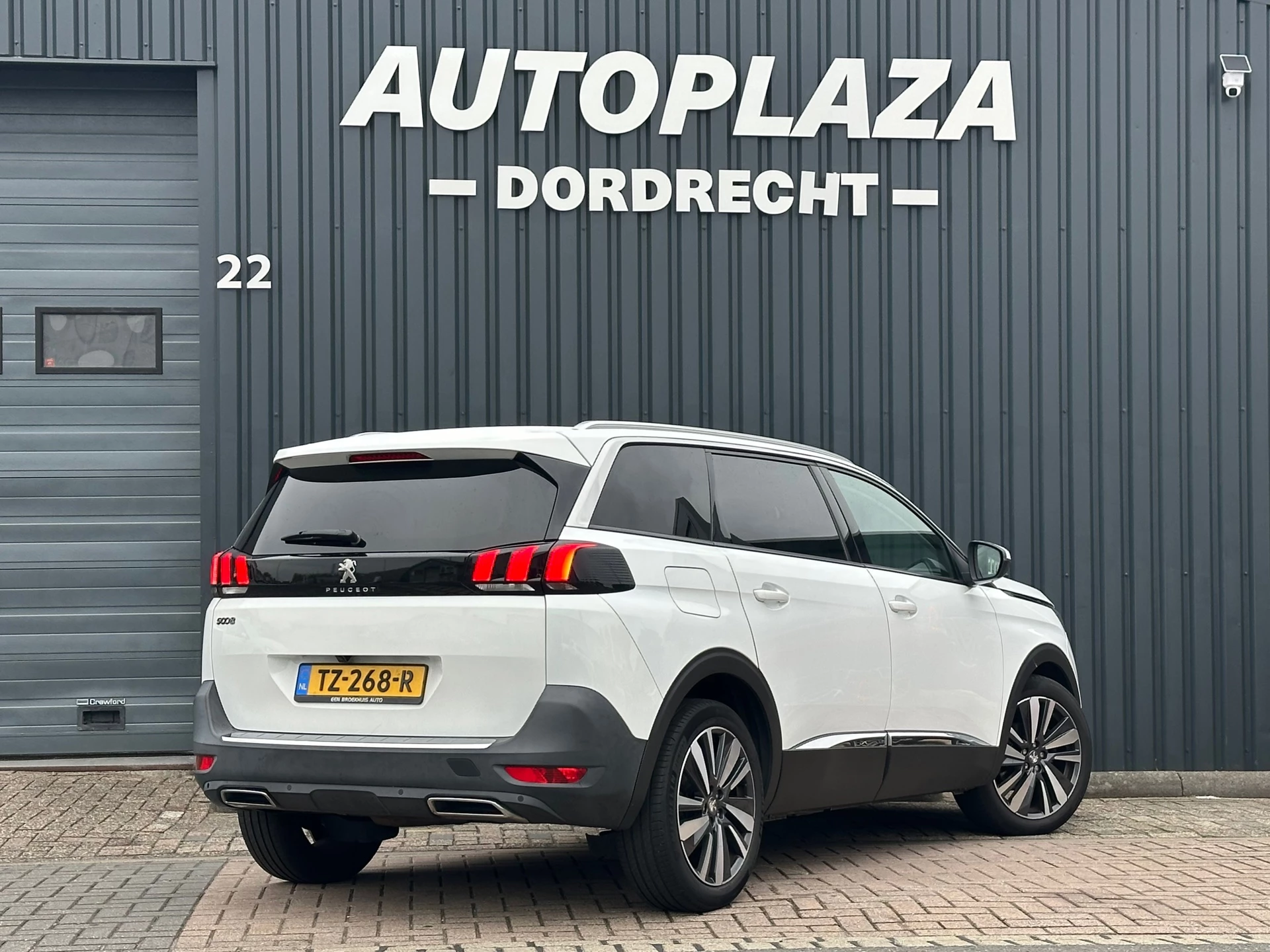 Hoofdafbeelding Peugeot 5008