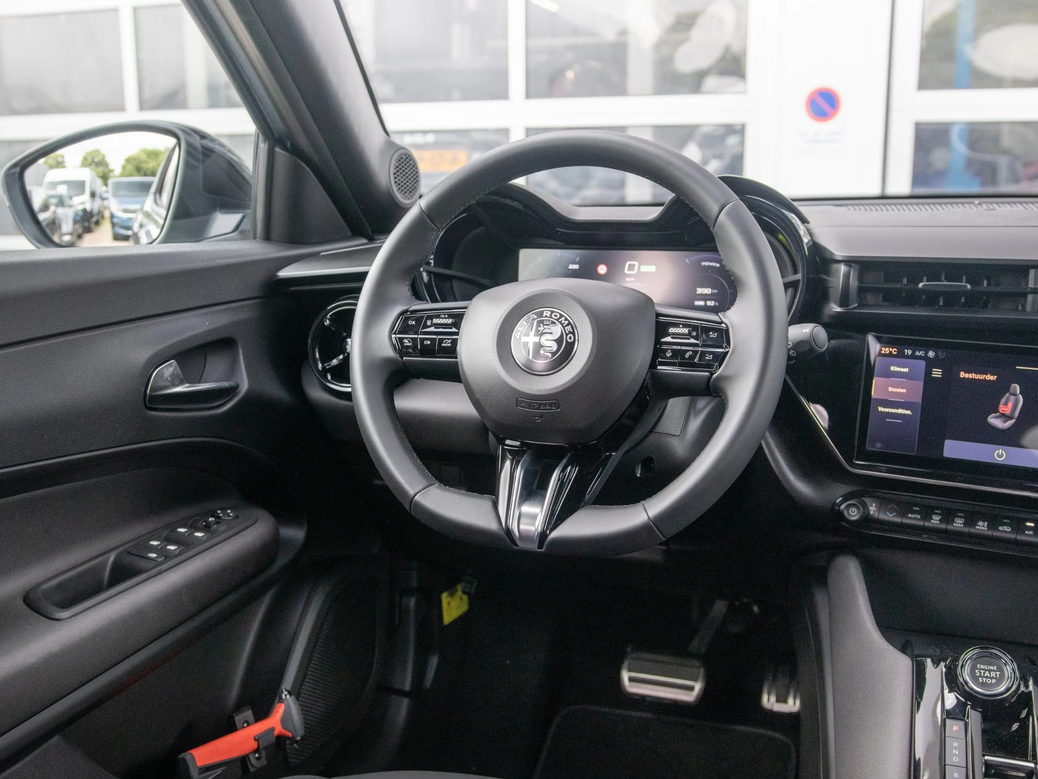Hoofdafbeelding Alfa Romeo Junior