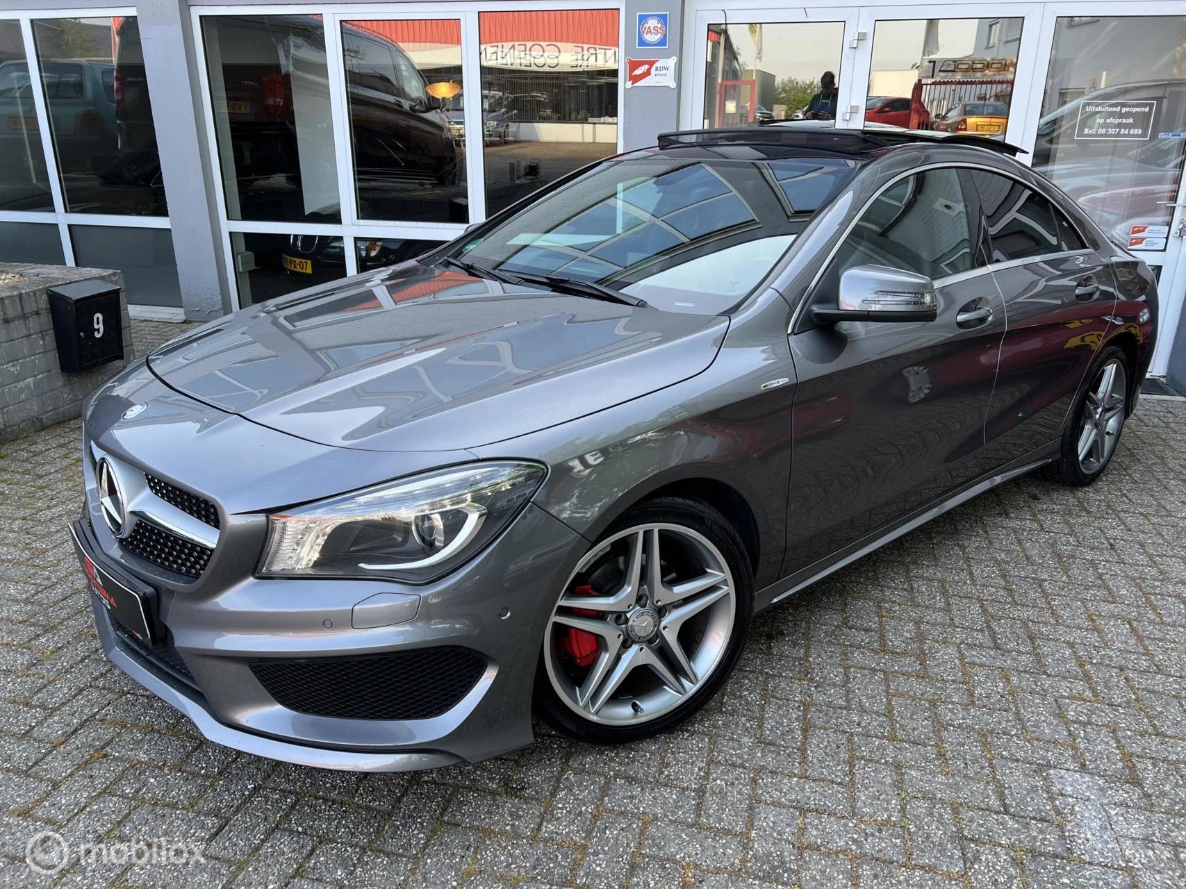 Hoofdafbeelding Mercedes-Benz CLA