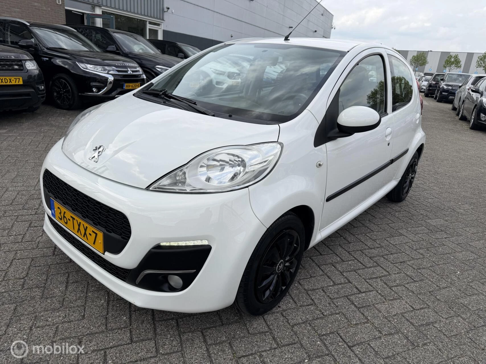 Hoofdafbeelding Peugeot 107