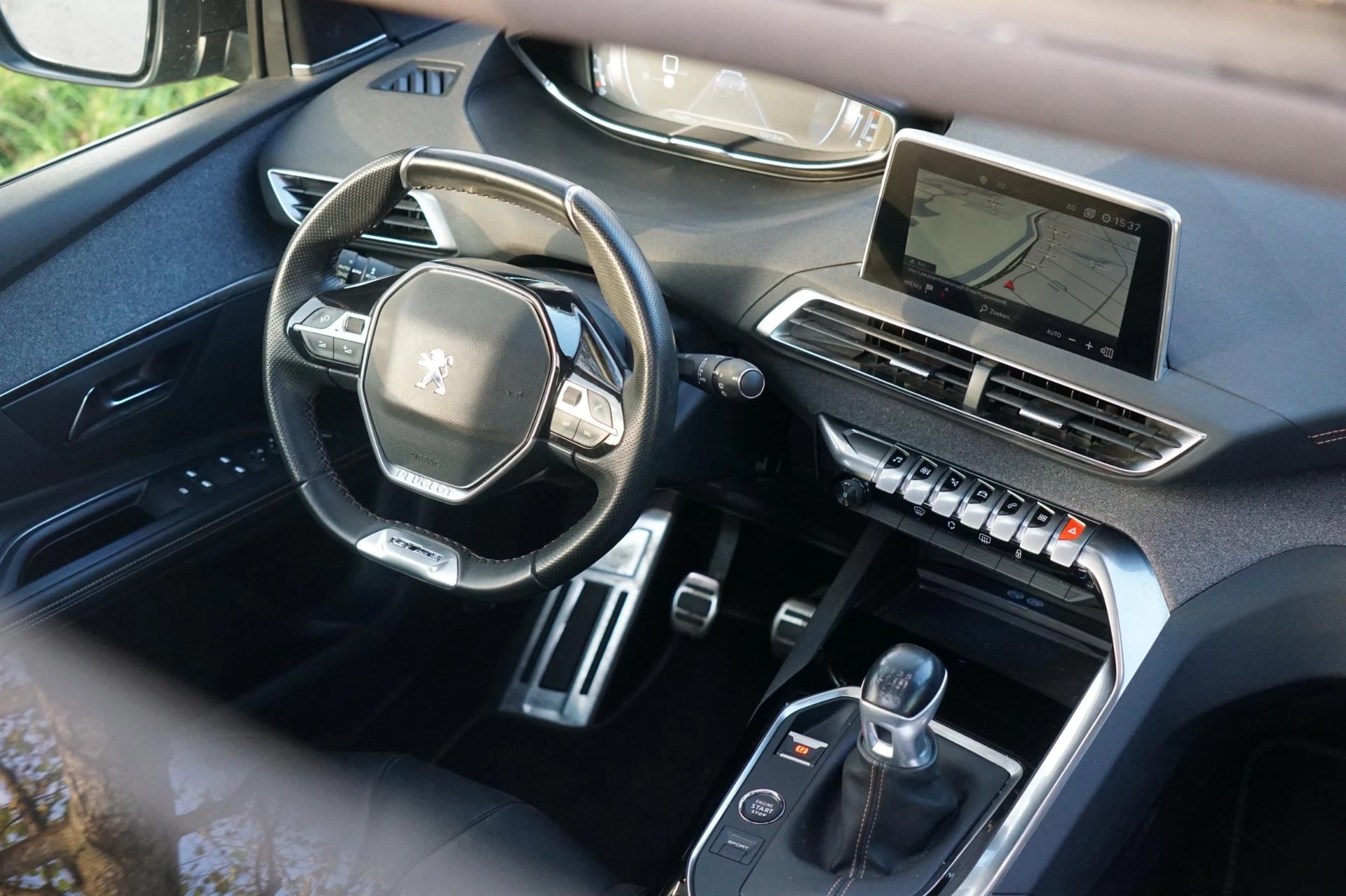 Hoofdafbeelding Peugeot 5008