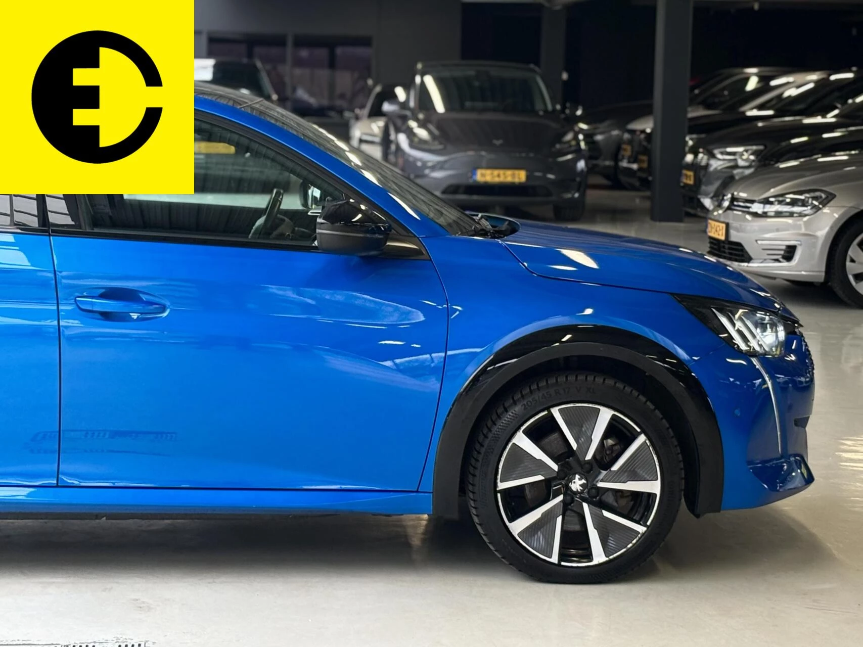 Hoofdafbeelding Peugeot e-208