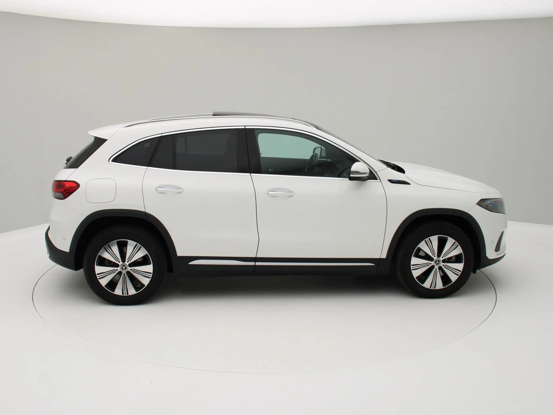 Hoofdafbeelding Mercedes-Benz EQA