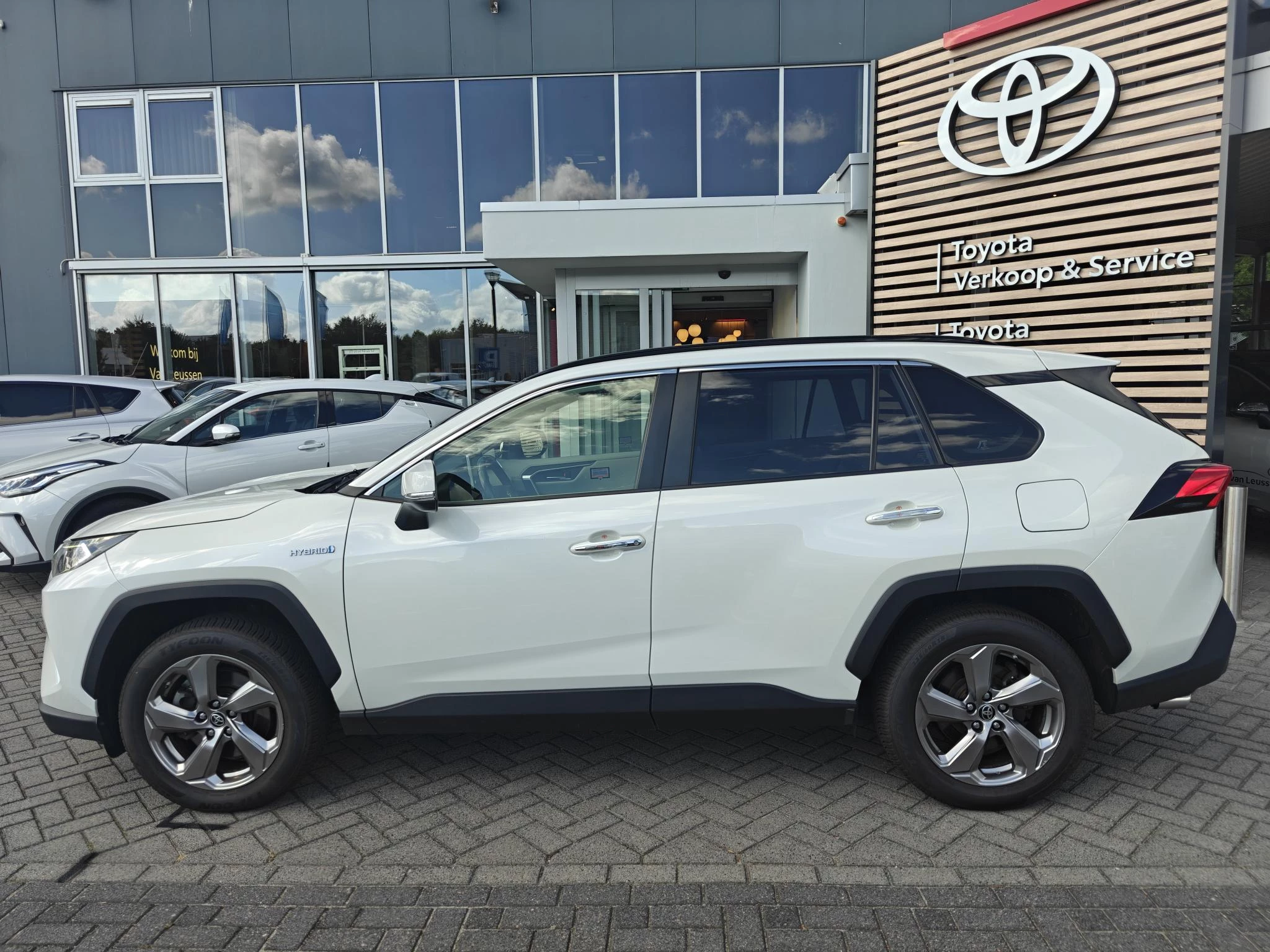 Hoofdafbeelding Toyota RAV4