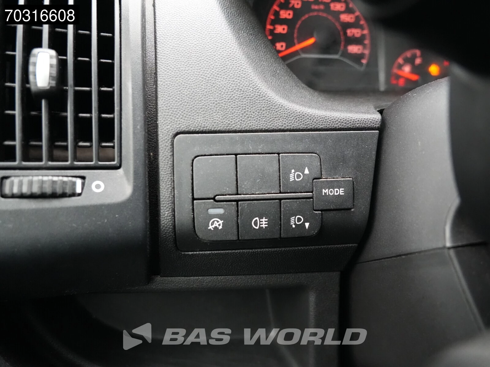 Hoofdafbeelding Opel Movano