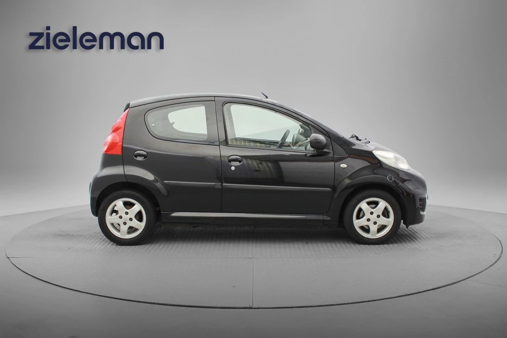 Hoofdafbeelding Peugeot 107