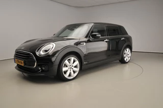 Mini Clubman One Sportstoelen / Half Leder / PDC / LED / DAB / Cruise / Climate / Alu wielen 18 inch