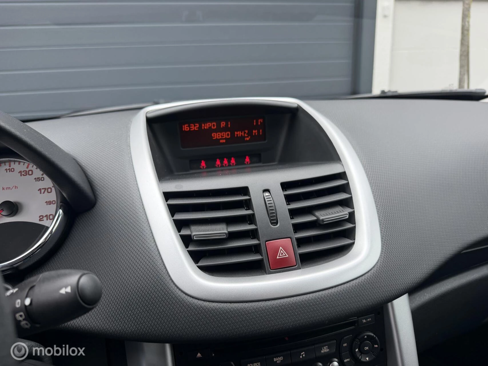 Hoofdafbeelding Peugeot 207