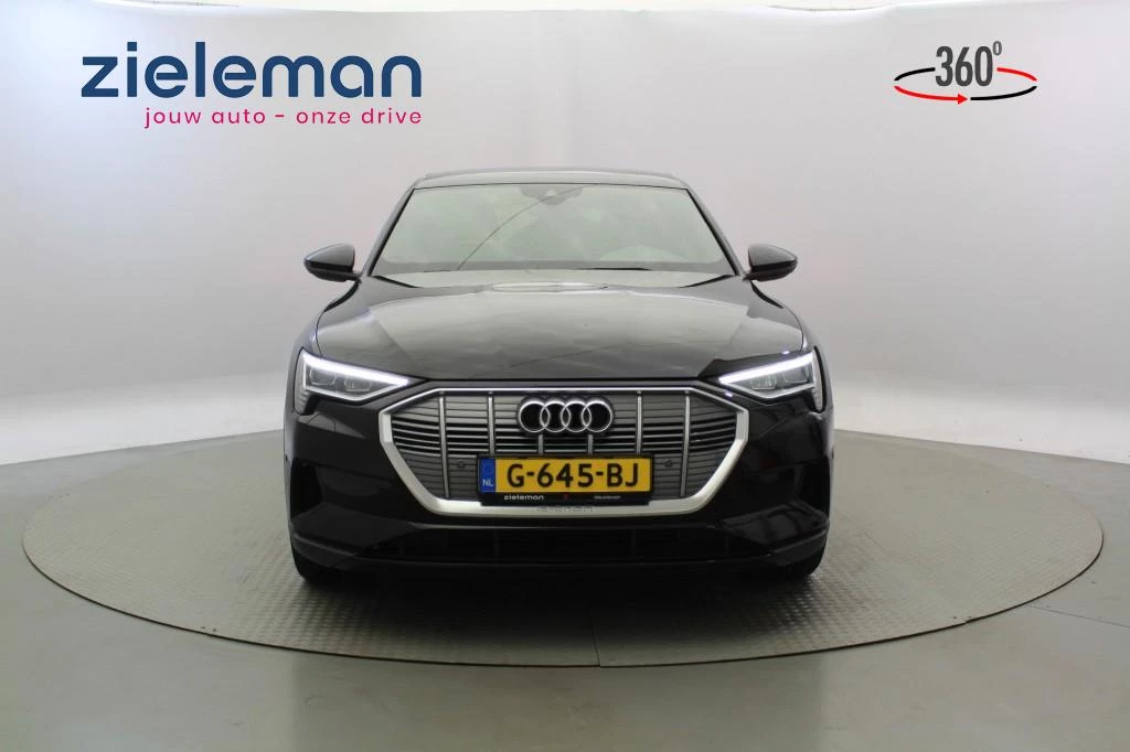Hoofdafbeelding Audi e-tron