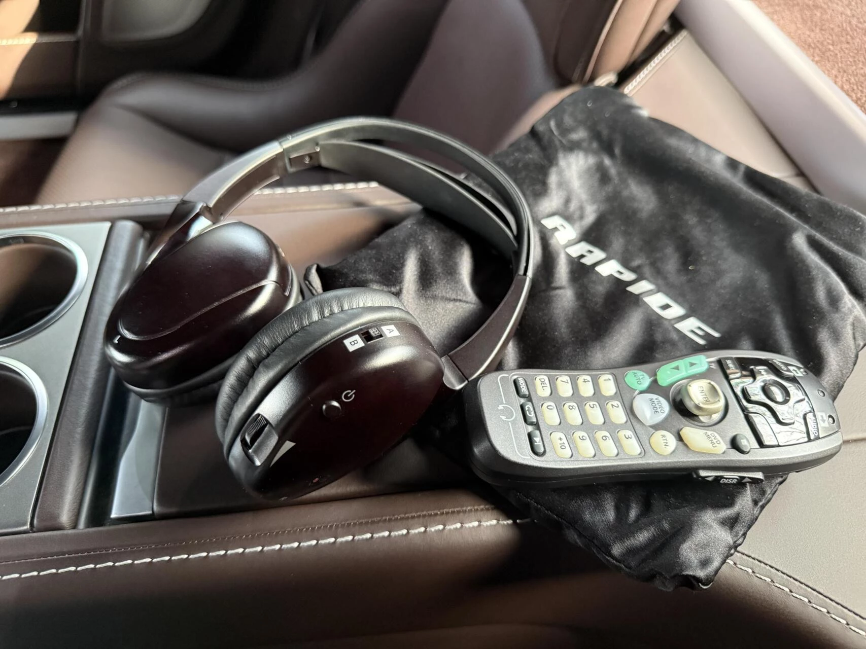 Hoofdafbeelding Aston Martin Rapide