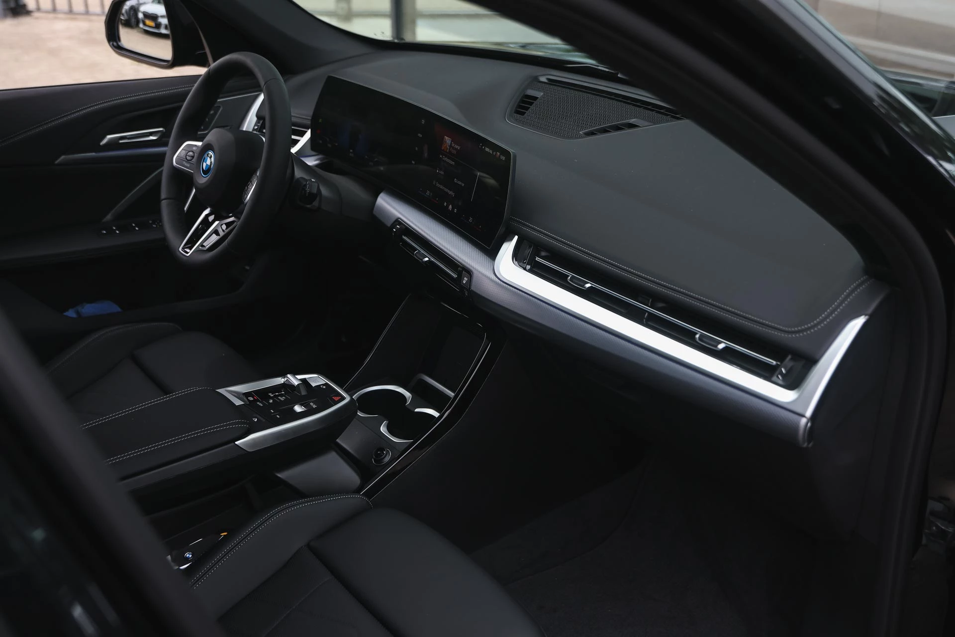 Hoofdafbeelding BMW iX1