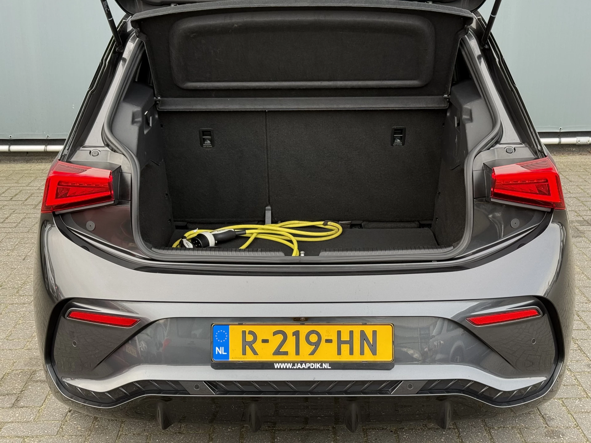 Hoofdafbeelding CUPRA Born