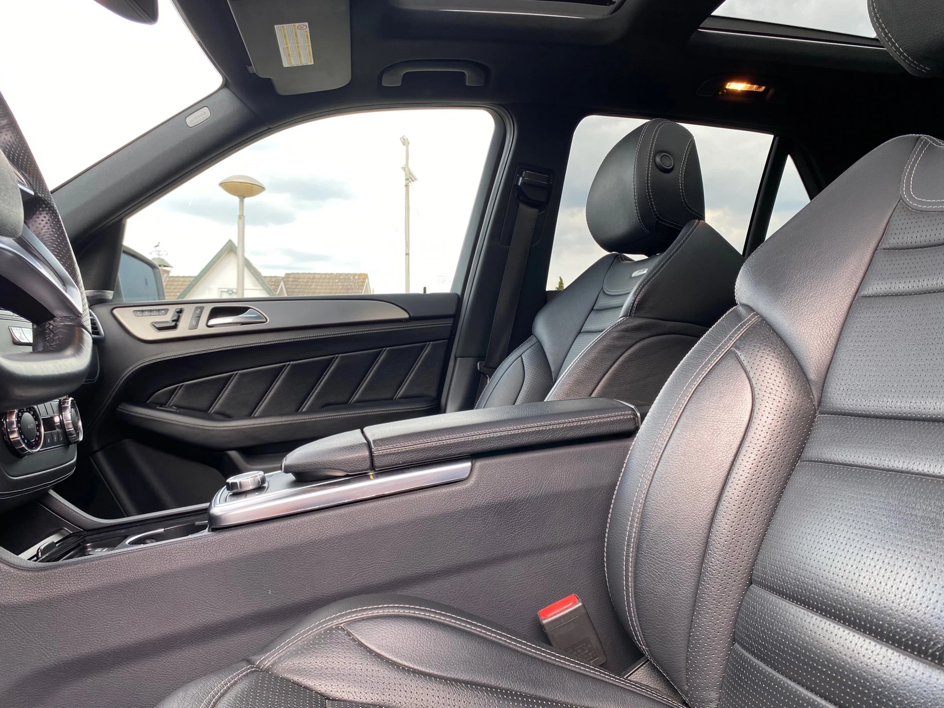 Hoofdafbeelding Mercedes-Benz M-Klasse