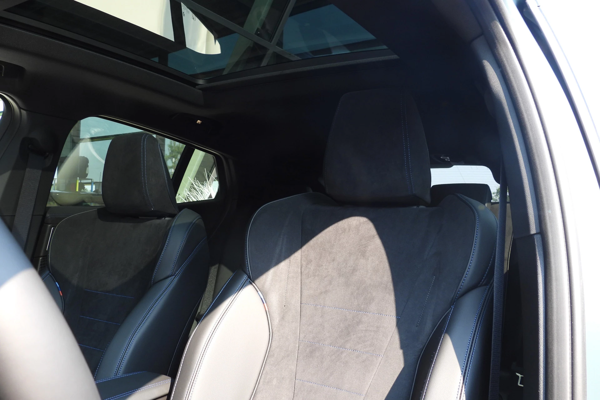 Hoofdafbeelding BMW iX2