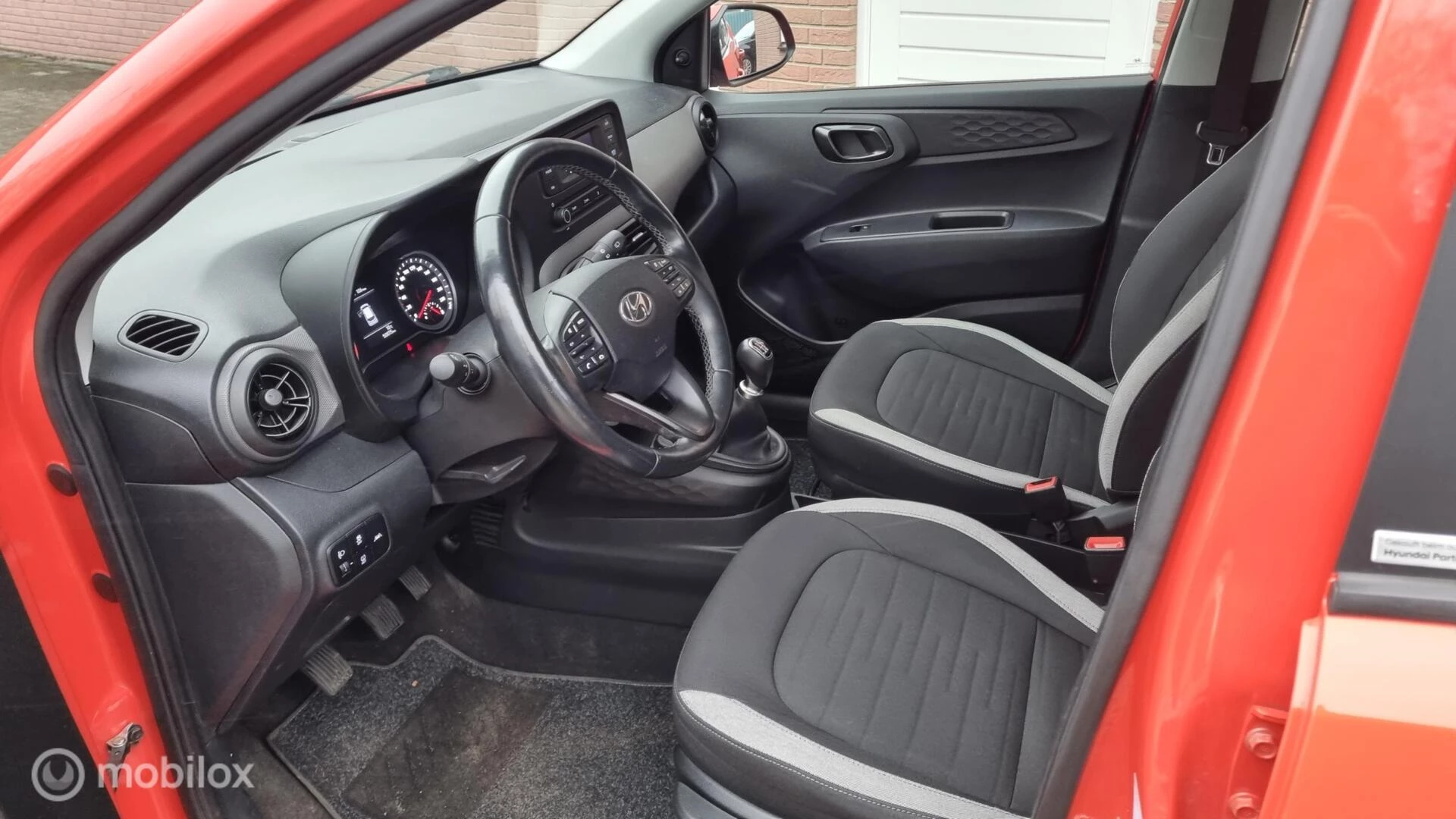 Hoofdafbeelding Hyundai i10