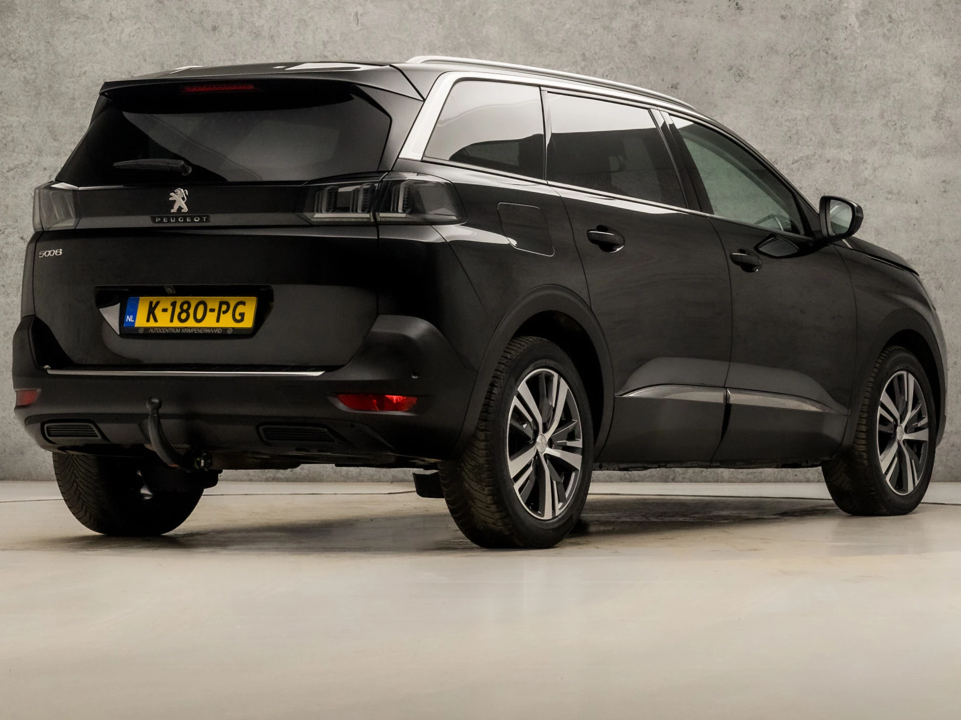 Hoofdafbeelding Peugeot 5008